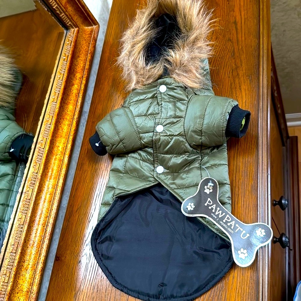 New Pawpatu faux fur hooded dog jacket.  Size M.  Sewed on harness hooks. Olive.